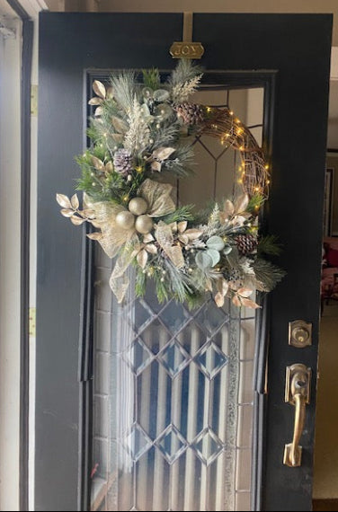 Winter Wonderland Grapevine Wreath